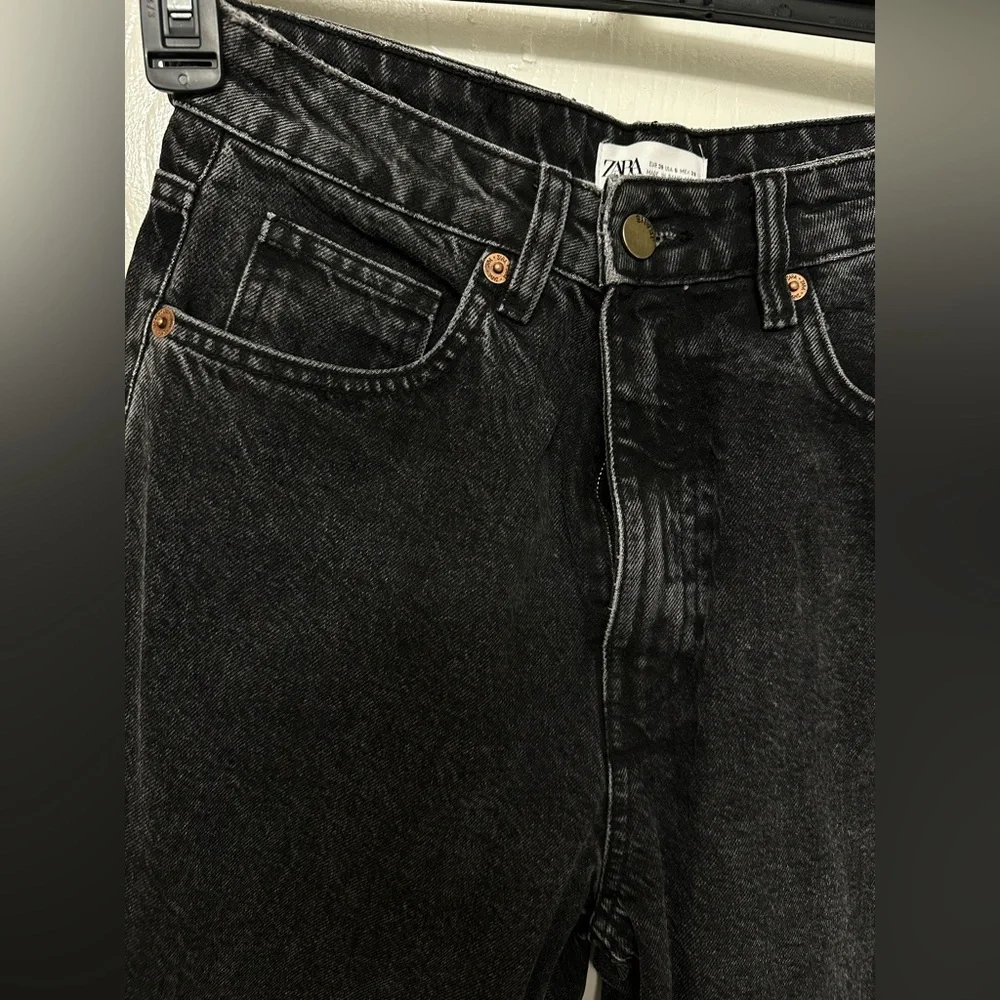 Zara Women’s Black Acid Wash Straight Leg Jeans - Picture 7 of 9